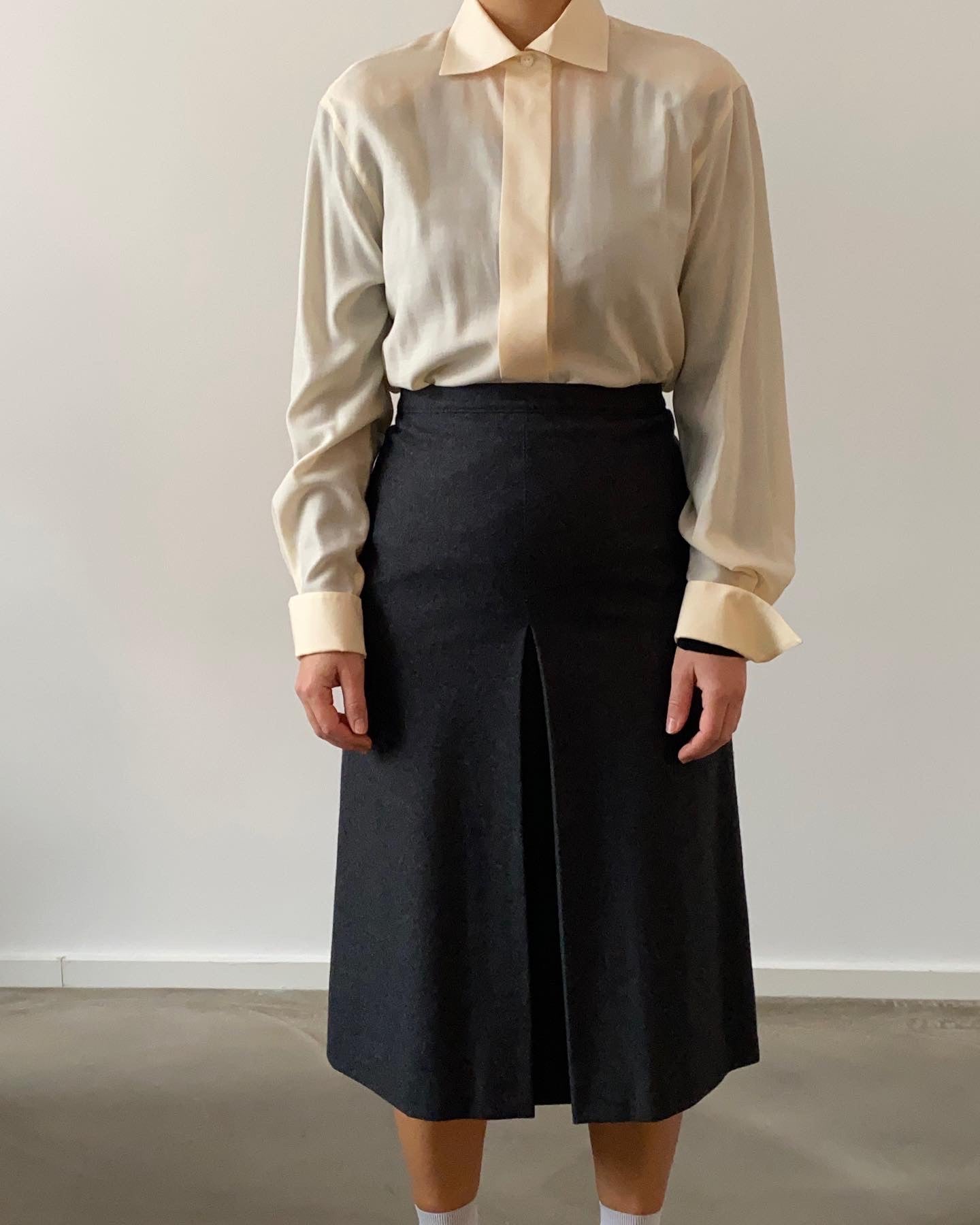 AKRIS blouse in creme